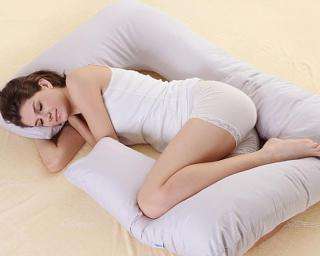 孕妇能睡硬板床吗 怀孕睡硬床好还是软床好