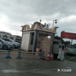 昆明租车自驾游攻略昆明机场租车(大理机场停车场免费停车吗)