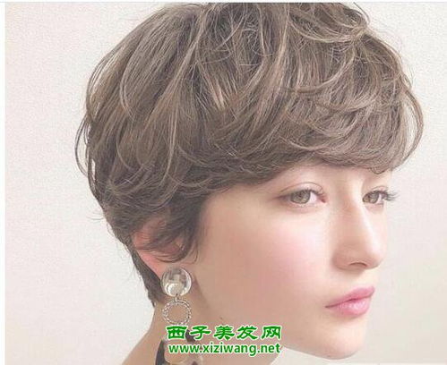 2019日系女生休闲短发发型图片 休闲短发这样扎最迷人 