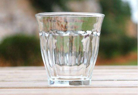 2元买个玻璃杯能用吗 如何鉴别玻璃杯有毒