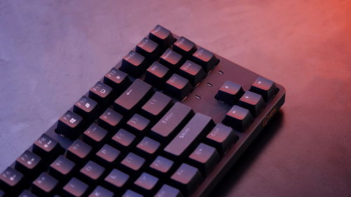艾石头FE系列RGB热插拔机械键盘简评 体验再升级