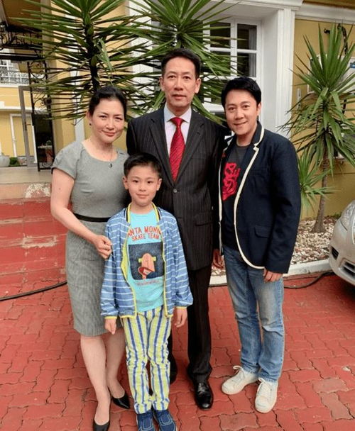蔡国庆老婆和儿子