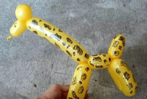 气球小狗怎么编 气球小狗造型教程图解教你长气球狗狗造型怎么编