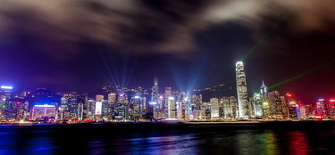  如何获取最新的香港地区新闻和资讯？