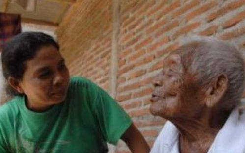 印度尼西亚长寿老人,从122岁开始等死,却一直活到了147岁高龄