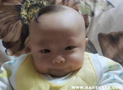 婴儿满月箭头发型图片女,女婴儿满月理什么发型