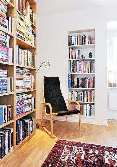 怎样在自己家中打造一个读书角 有哪些位置可以利用 