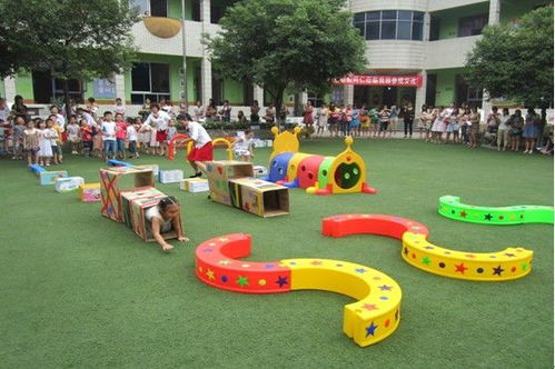 郫县机关幼儿园举行游戏教研观摩活动 