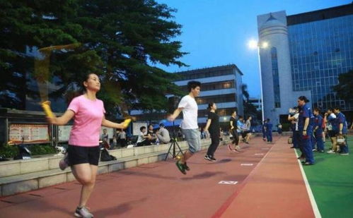 跳绳和跑步两种运动,哪一种瘦身效果更好 看完你就明白了