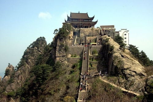 为什么寺庙和道观都建在山上