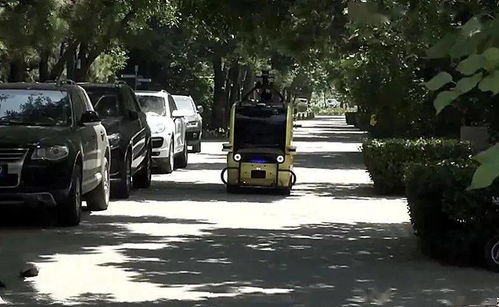 昨顺义街头驶过这种车,车内竟没人