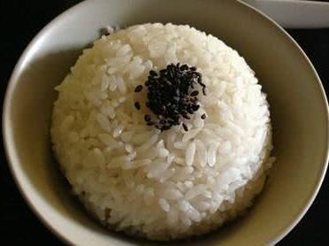 中国人天天吃米饭,为什么不长胖 一个让老外冥思苦想的问题