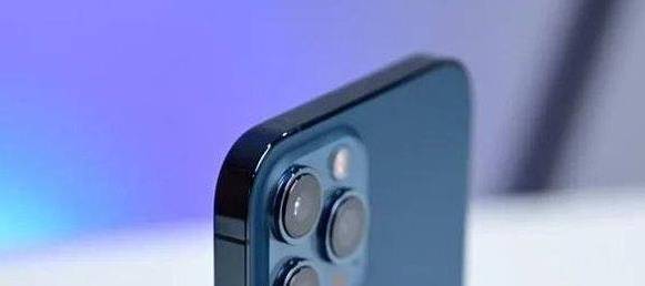 苹果万年不变的1200万像素在iPhone13上会升级吗