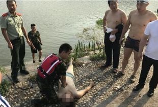 20岁学生跳河救落水狗自己却不幸溺亡 