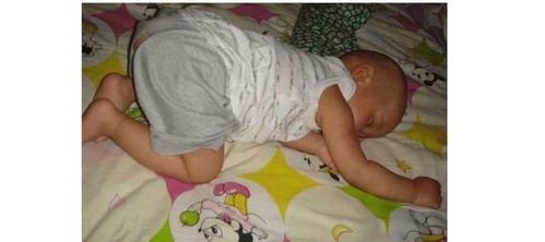 出生5个月婴儿,睡梦中死亡 得知真相,父母几次哭晕过去了