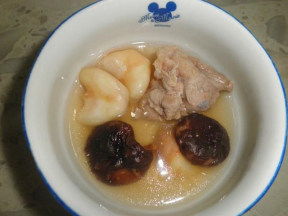 菱角排骨汤的做法 菱角排骨汤怎么做 菱角排骨汤的家常做法 邓小豹 