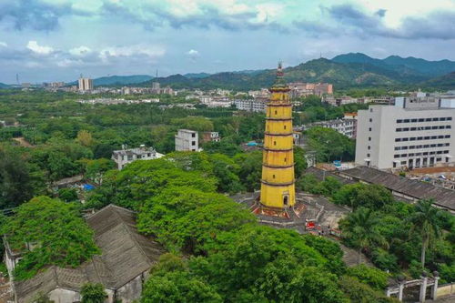 广东普宁有一座风水塔,屹立200多年不倒,坚固的秘密竟然是这个