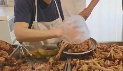 熟肉店上千斤熟肉一天就卖完,生意红火26年,天天都有回头客