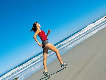 跑步是一种最简单又有效的健身方式 