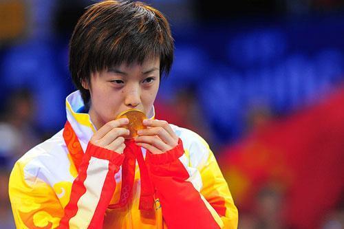 张怡宁主要比赛成绩 银牌四枚铜牌三枚