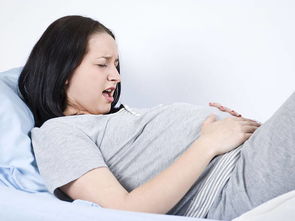 原创孕期选择剖宫产就是怕疼？看完才知道，孕妈背了很多“黑锅”