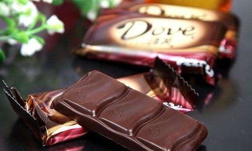 德芙广告词纵享丝滑 关于巧克力的广告语