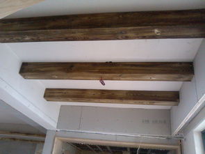 木头吊顶上能直接装风扇吗 