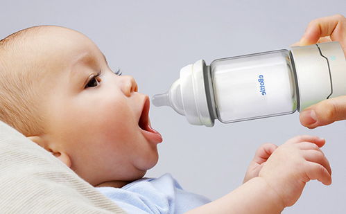 婴儿不用奶瓶怎么办 宝宝不用奶瓶喝奶怎么办