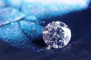每一粒钻石,都是大自然的杰作 独一无二, 与众不同 黄金好 