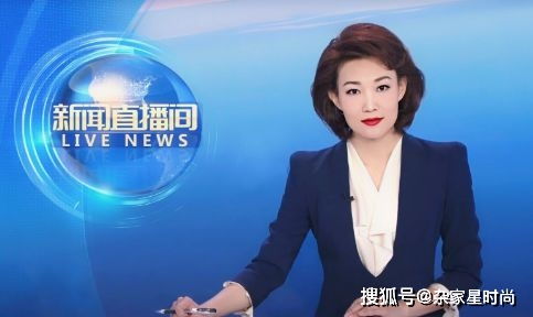 央视主持人李梓萌 常失误仍讨喜,43岁未婚,搭档康辉帮她征婚