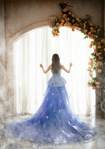 绝美婚纱艺术照 仙境般的拍摄 蓝色婚纱