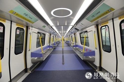 香港市区线地铁车辆中车四方下线 寿命可达40年 