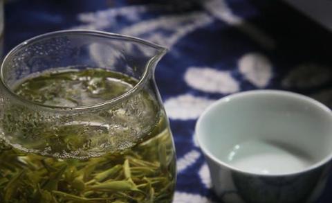 应该喝绿茶还是红茶 哪种茶对血管最好 营养师告诉你背后原因