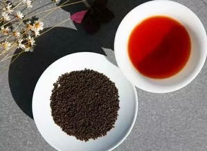 怎么样使白茶叶快速变红,喝什么茶可以让皮肤白里透红