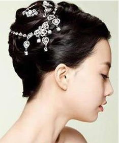 韩式婚纱照新娘发型 打造高贵优雅的白雪公主气质 