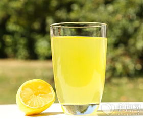 柠檬水什么时候喝最好 柠檬水的正确泡法 