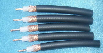 为什么同轴电缆的中心线有一根铜线的,还有许多根铜丝缠绕的两种类型 有什么区别 