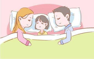 有娃后,一家三口怎么睡 第二种方式对宝宝和大人都好