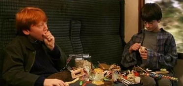 为什么中国人喜欢在火车上吃东西 