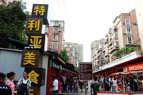 蚌埠人都知道的一条街,烟火气息十足,是众多聚会的首选地