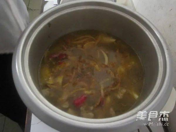 咖喱牛肉汤的1斤牛肉要炖多久-图1