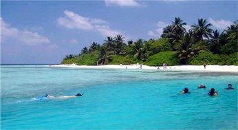 马尔代夫班杜岛海洋中的热带天堂