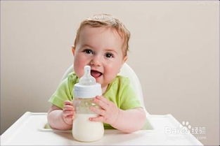 婴儿不吃奶瓶怎么办(十个月宝宝不吃奶瓶怎么办)