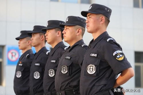 公安辅警人员年度考核范文;辅警岗前培训考核内容？