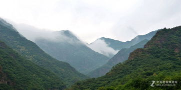 雨后山中美景