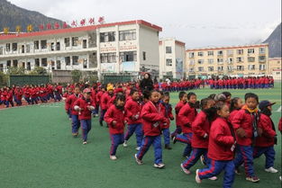 广大第五批援藏支教实习队七名学生结束支教,告别波密县的孩子们