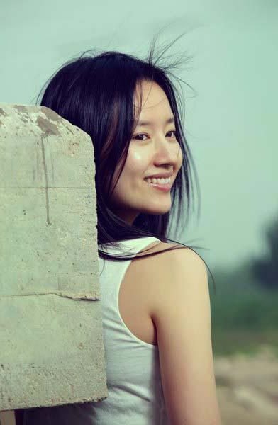 赵薇刘诗诗李宇春 盘点拥有完美侧脸的女星 