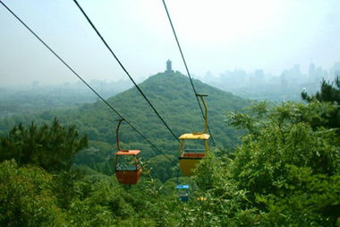 紫金山索道附近停车场收费标准,参观邢台紫金山旅游区的路线,应该怎样合理安排?