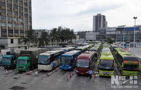 海口秀英港接人在哪里停车(海口有几家停车场免费停车)