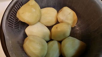 土豆切好煮熟了能放冰箱多久 